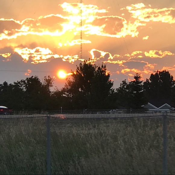 Meet your Posher, Alaya Sukhon - Picture 2 of 2